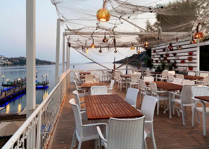 Otel Golden Age Bodrum Herşey Dahil 4*