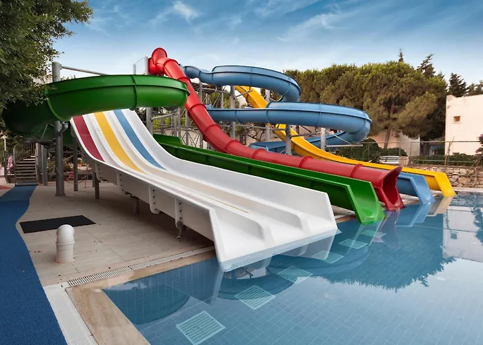 Otel Golden Age Bodrum Herşey Dahil 4*