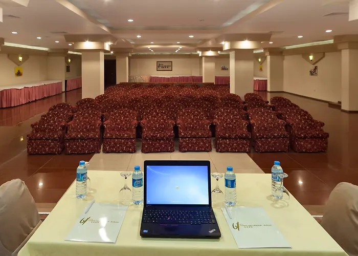 Golden Age Bodrum Herşey Dahil Otel 4*