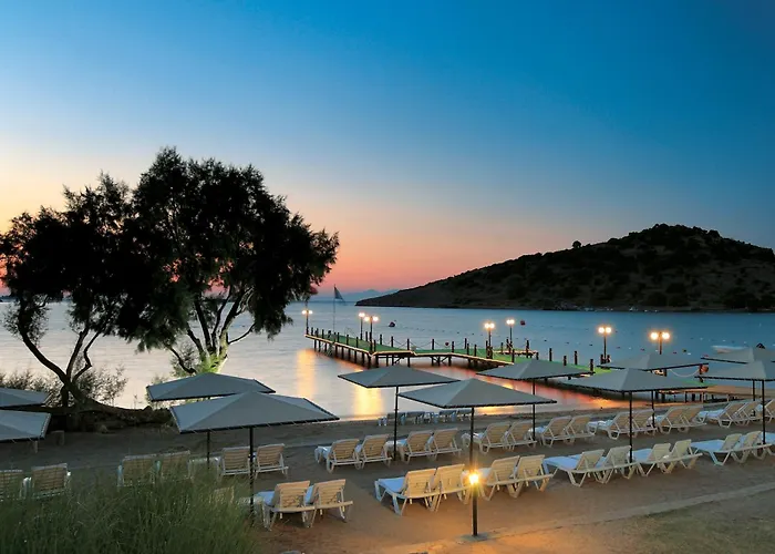 Otel Golden Age Bodrum Herşey Dahil Yalıkavak
