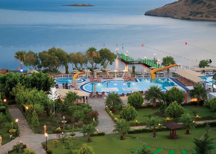 Hotel Golden Age Bodrum 4*