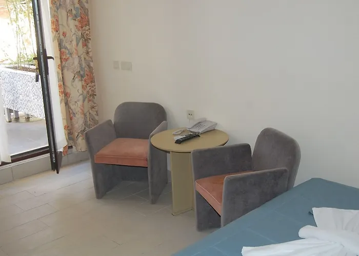 Otel Golden Age Bodrum Herşey Dahil Yalıkavak