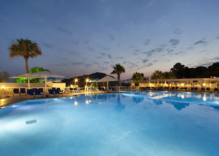 Golden Age Bodrum Herşey Dahil 4*