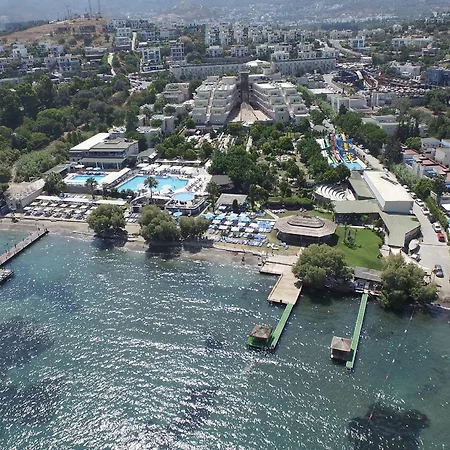 Golden Age Bodrum 4* Yalikavak