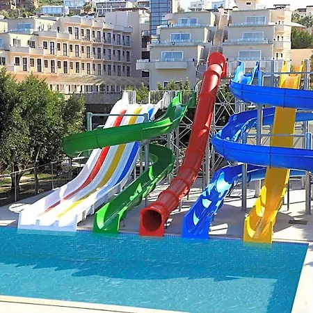Golden Age Bodrum 4* 얄리카베크